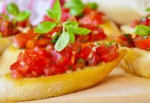 Bruschetta tomate basilic sans sel Bruschetta tomate basilic sans sel
