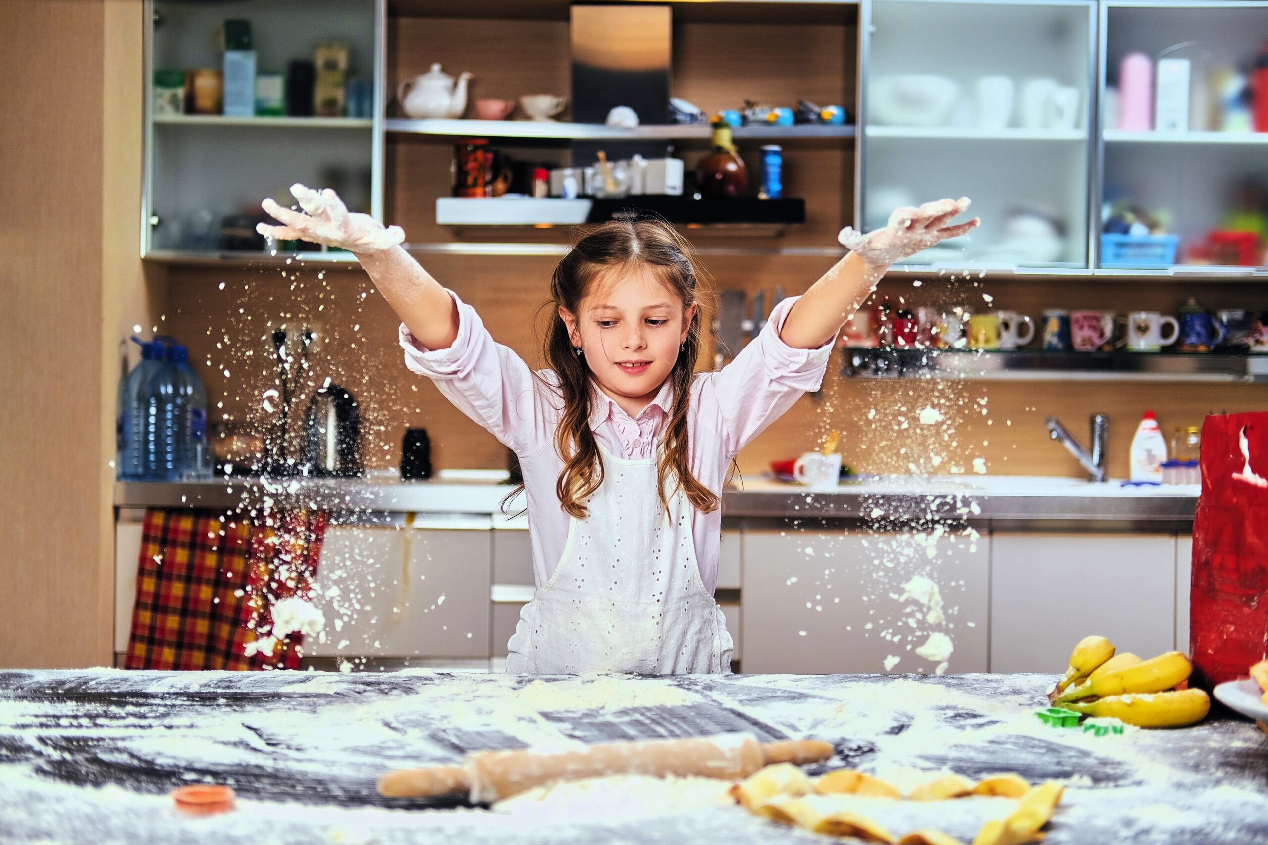 préparation de desserts enchantés comme la Pavlova