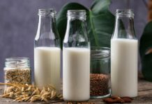 Comparatif des alternatives lactose-free : Lait d’avoine, de soja et d’amande Comparatif des alternatives lactose-free Lait d'avoine, de soja et d'amande