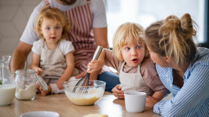 Cuisine sensorielle 5 ustensiles étonnants pour éveiller les 5 sens en cuisinant avec vos enfants