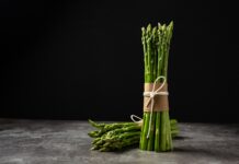 Recette énigmatique de mai, les secrets de l’asperge verte en 4 déclinaisons l’asperge verte